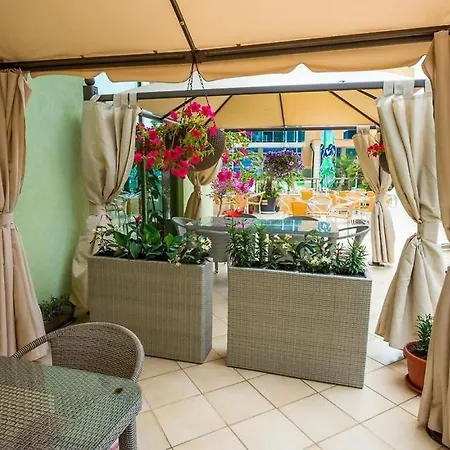 Family Gallery Hotel Sunny Beach