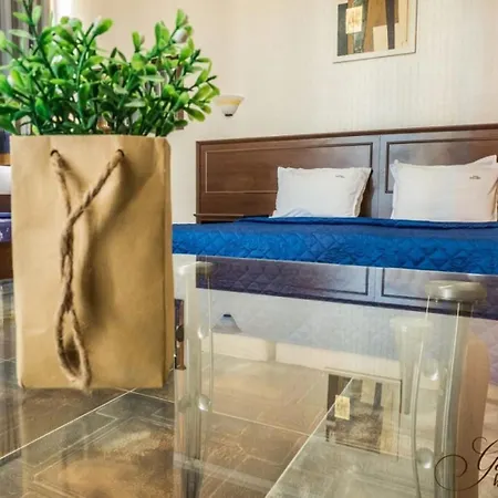 Hotel Family Gallery
